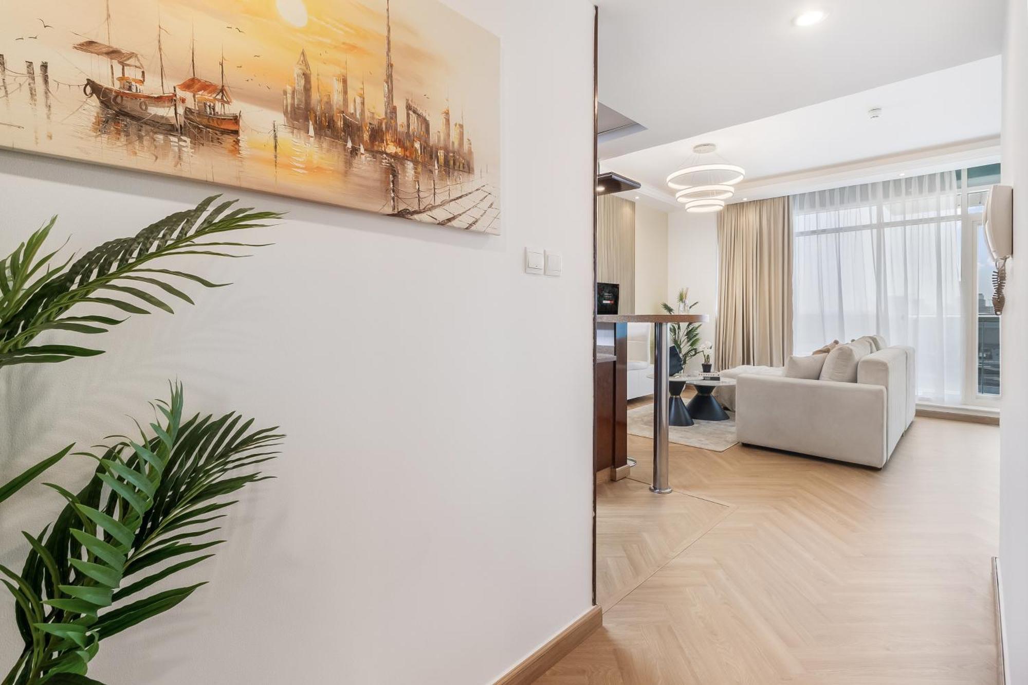 Spacious 3 Bedroom Newly Furnished - Marina Apartment Dubai